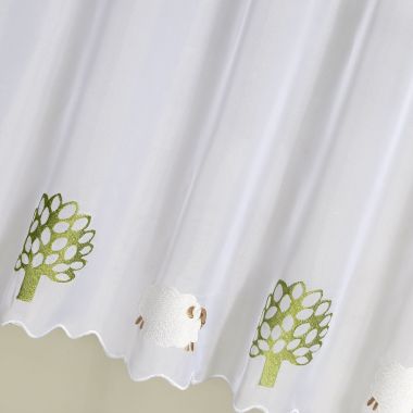 Scheibengardine mit Schaf und Baummustern