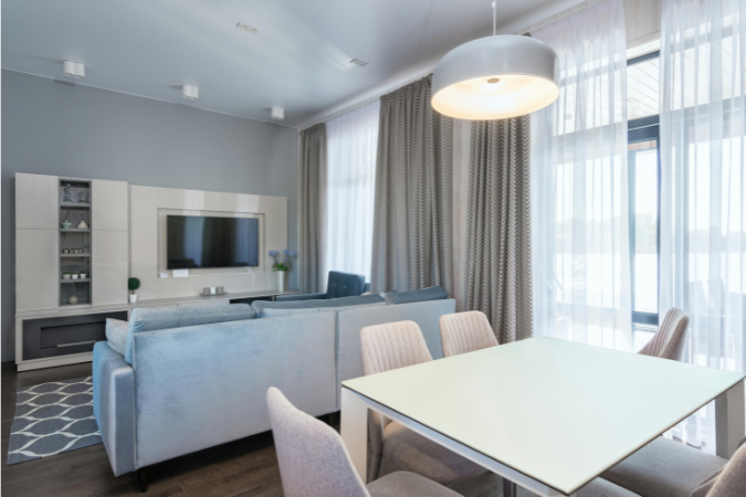 Lärmschutz mit Gardinen: Lärm mit einem Schallschutzvorhang aussperren